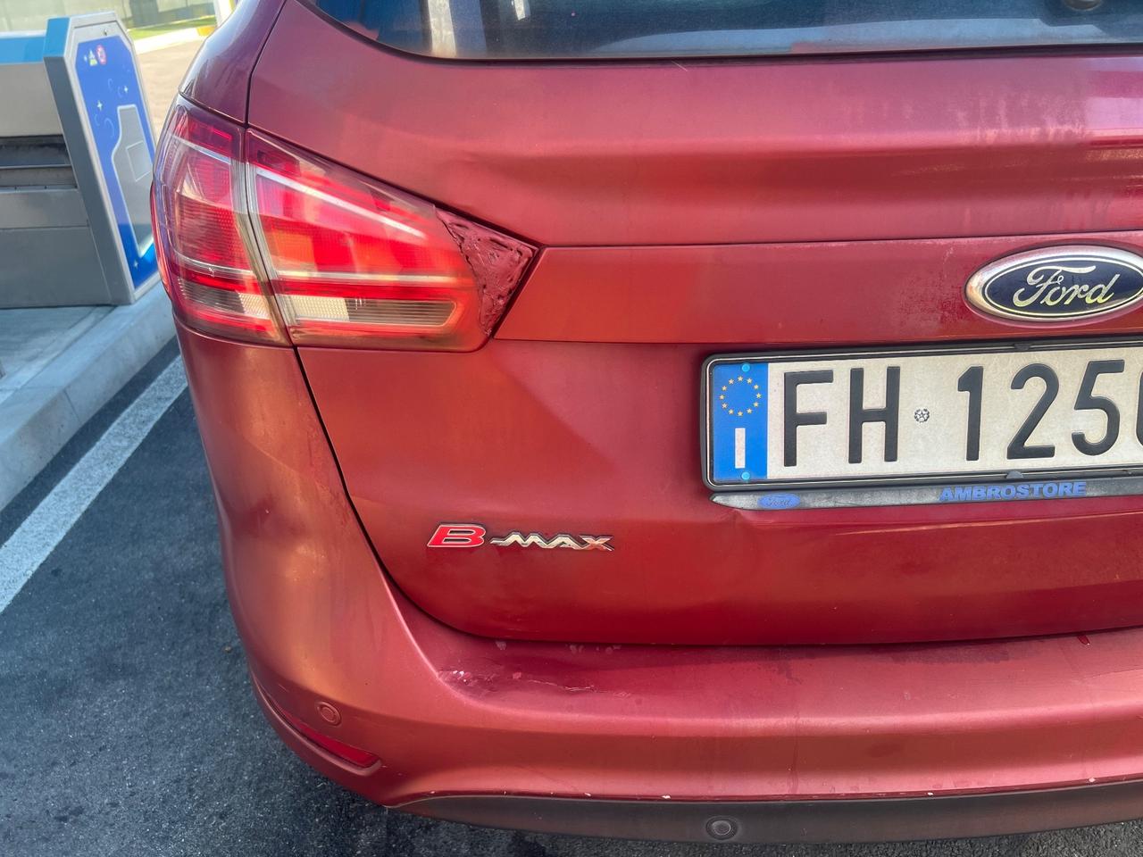 Ford B-Max 1.4 90 CV GPL Titanium
