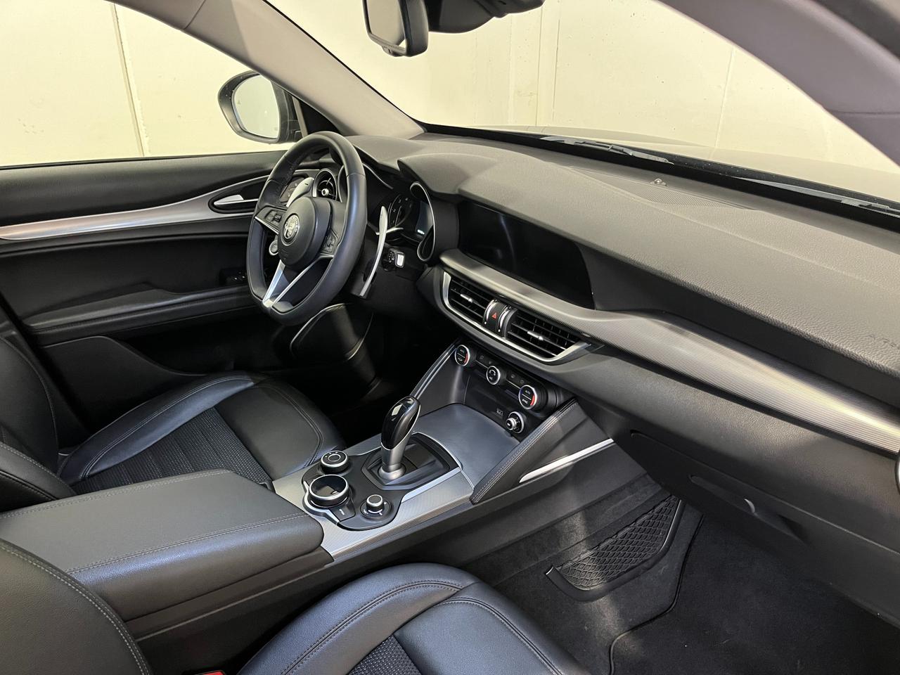 ALFA ROMEO STELVIO 2.2 T 210 CV AUTO Q4 EXECUTIVE