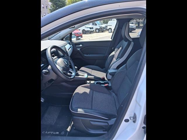 RENAULT Captur E-TECH Hybrid 145 TECHNO