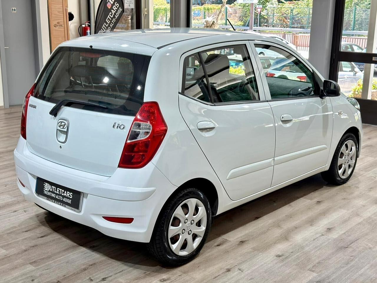 HYUNDAI I10 69cv 90.000km NEOPATENTATI