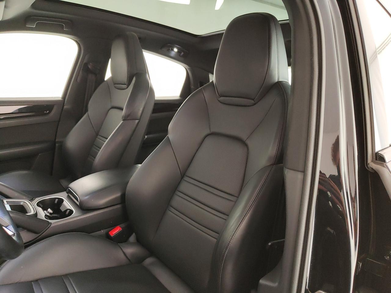 Porsche Cayenne Coupé 3.0 V6 E-Hybrid