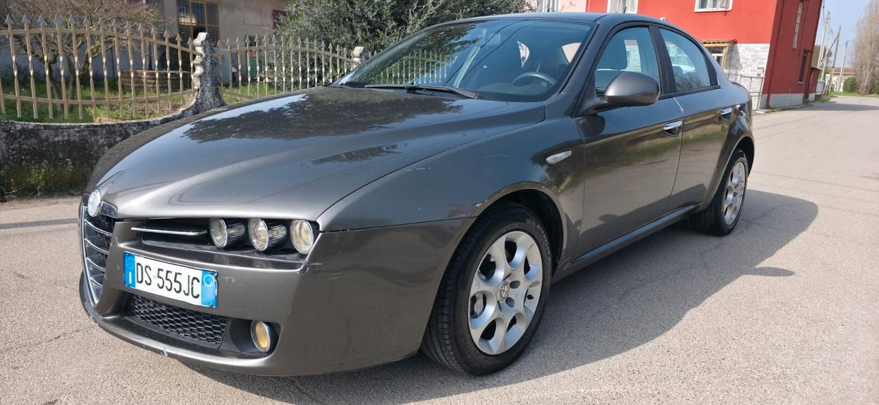 Alfa Romeo 159 1.9 JTDm Distinctive neop diesel