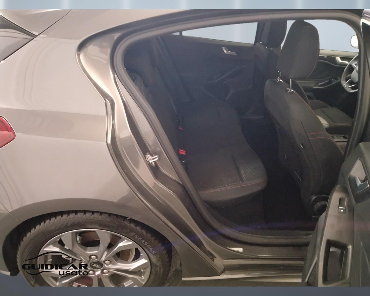 FORD Focus V 2022 - Focus 1.0t ecoboost h ST-Line 125cv