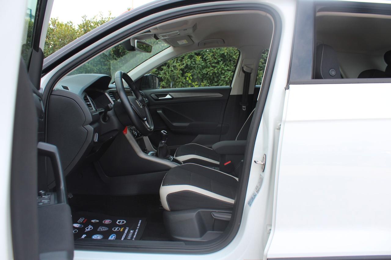Volkswagen T-Roc 1.6 TDI SCR Business BlueMotion Technology