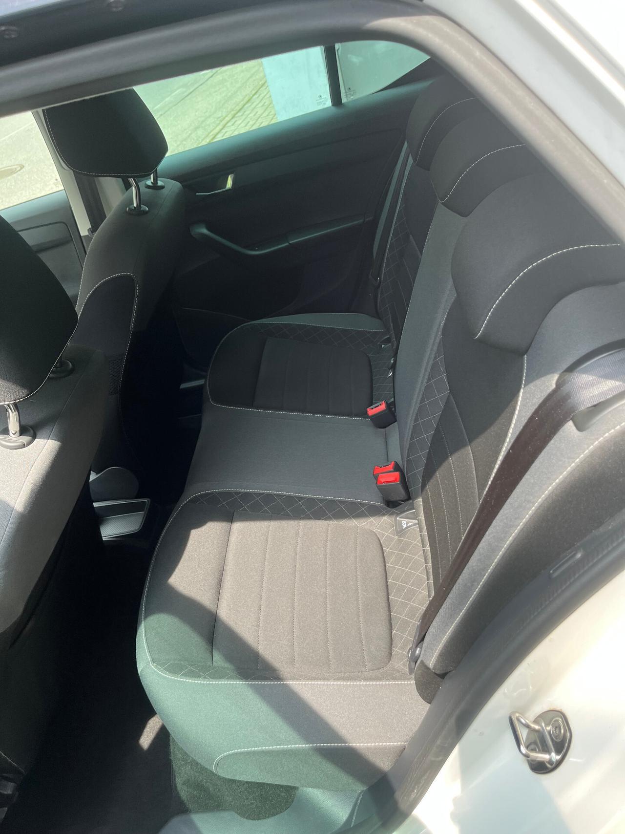 SKODA FABIA 1.0 MPI TWIN COLOR NERO - ANCHE PER NEOPATENTATI - KM 76.569