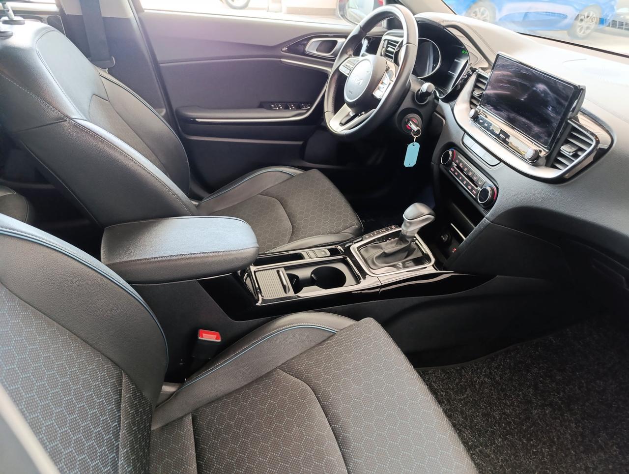Kia Xceed 1.6 crdi mhev Business 136cv dct