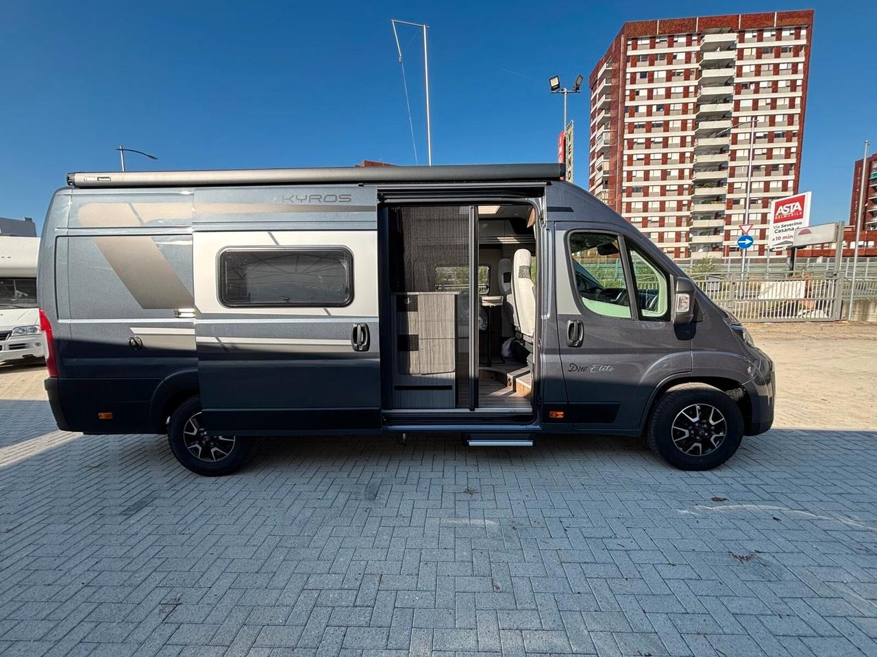 Ci International Kyros Duo Elite camper