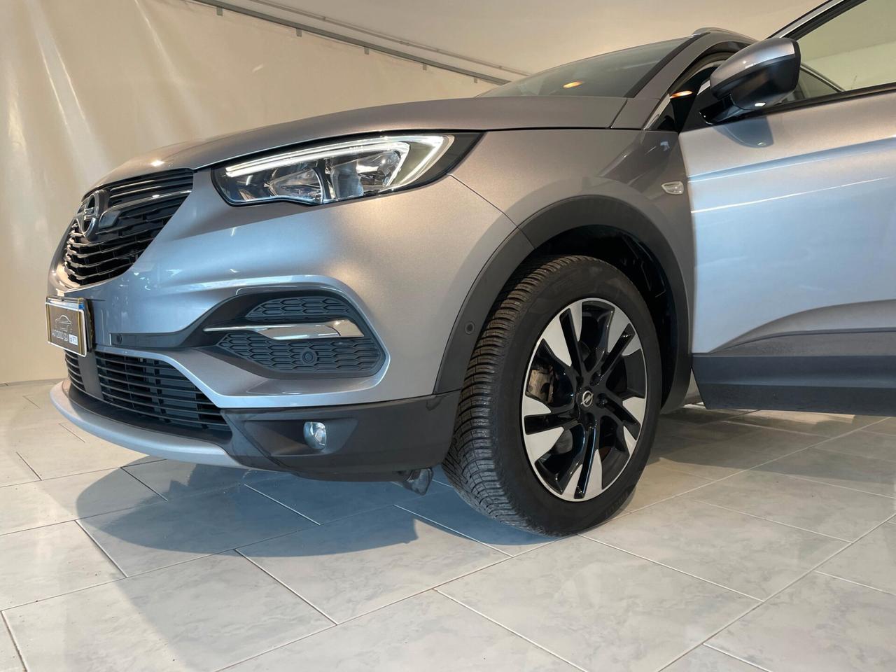 Opel Grandland X 1.5 diesel AUTOMATICA NEOPATENTATI