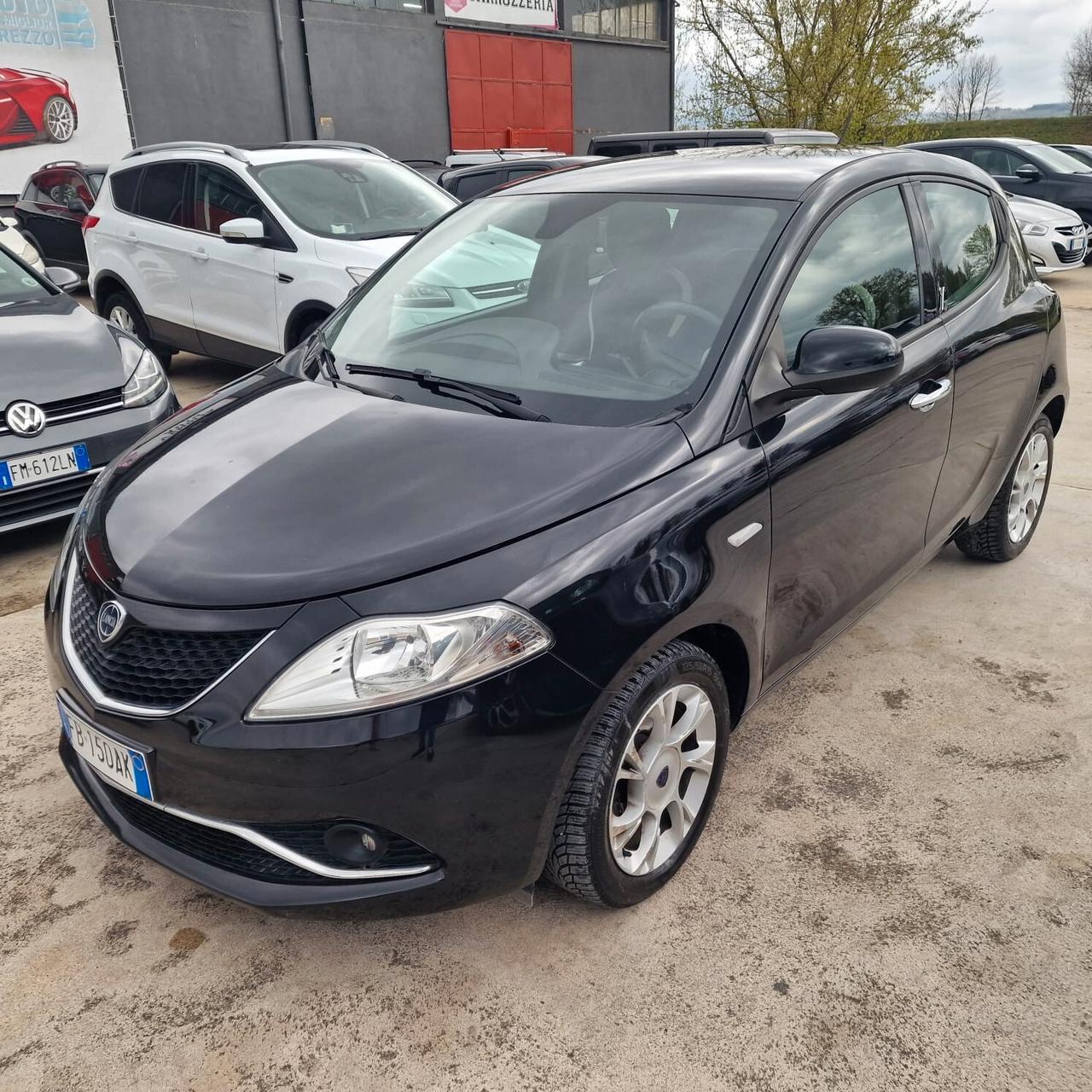 Lancia Ypsilon 1.3 MJT 16V 95 CV 5 porte S&S Gold UNICA PROPRIETARIA