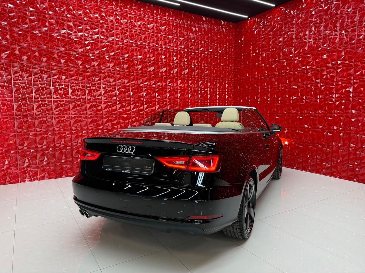 Audi A3 Cabrio 2.0 TDI 150Cv diesel S tronic S-Line