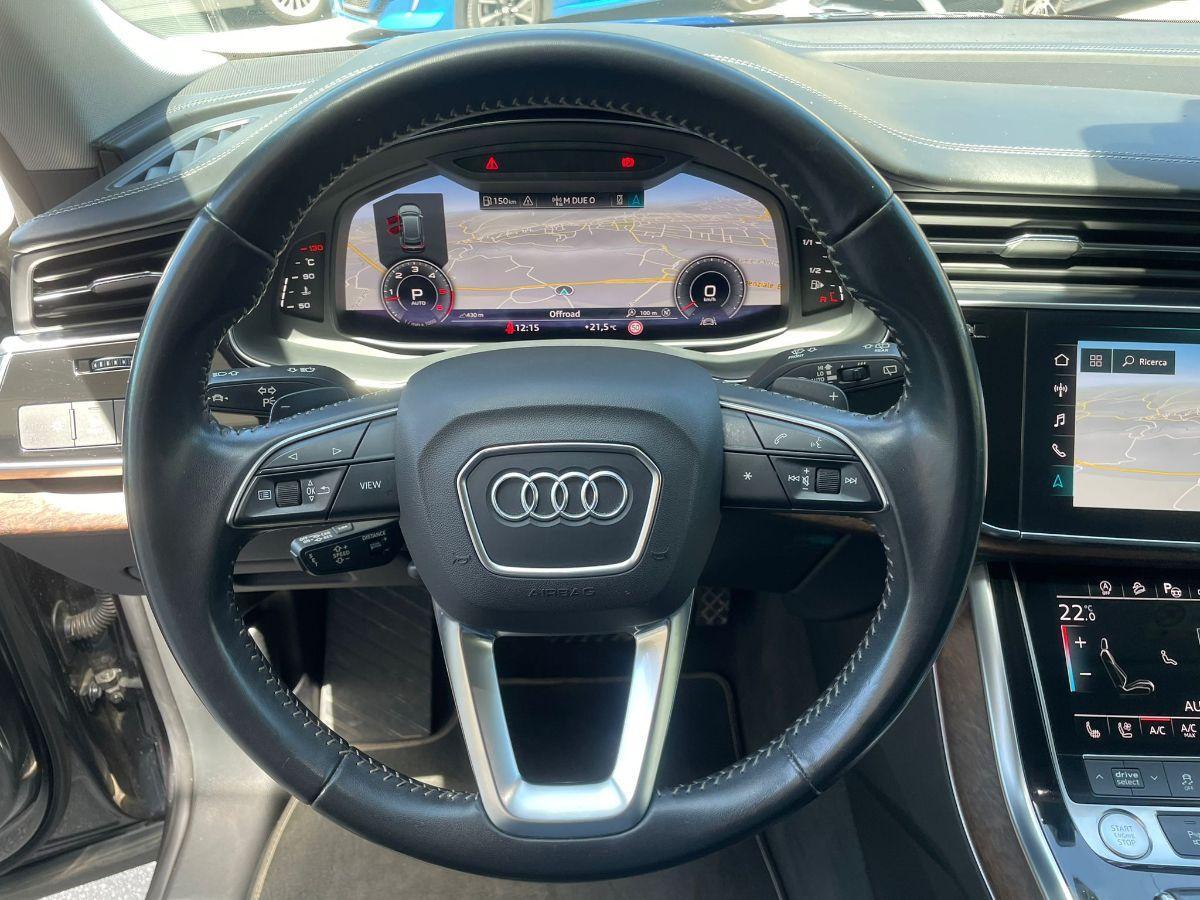 AUDI - Q8 - 50 TDI 286 CV quattro tiptronic Sport