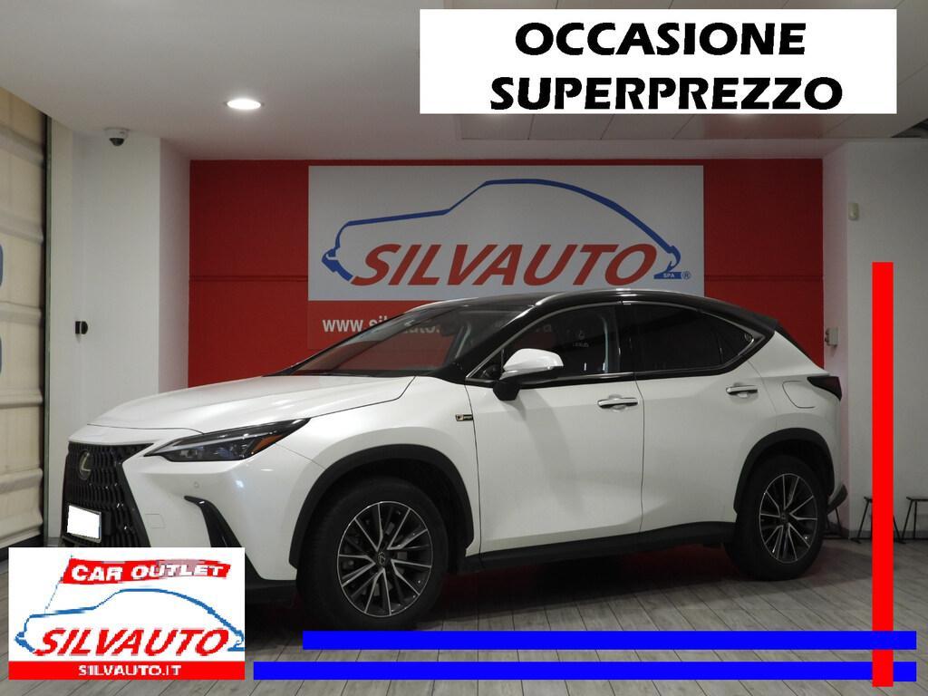 Lexus NX 2.5 Plug-in Premium 4WD e-CVT