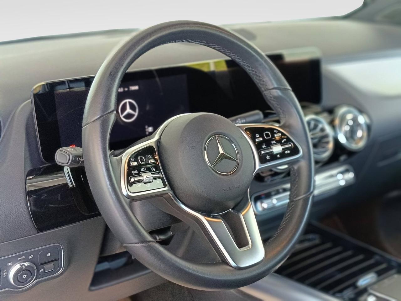 Mercedes-Benz GLA-H247 2020 - GLA 180 d Sport Plus auto