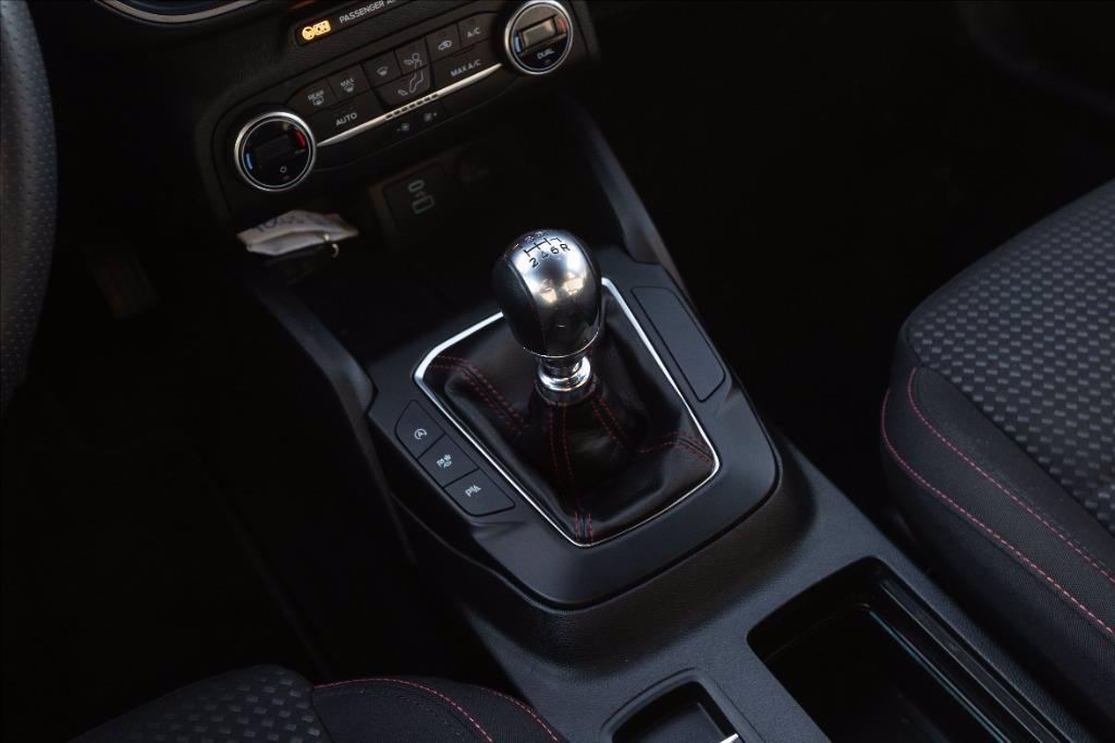 FORD Focus SW 1.0 ecoboost h ST-Line Design 125cv del 2022