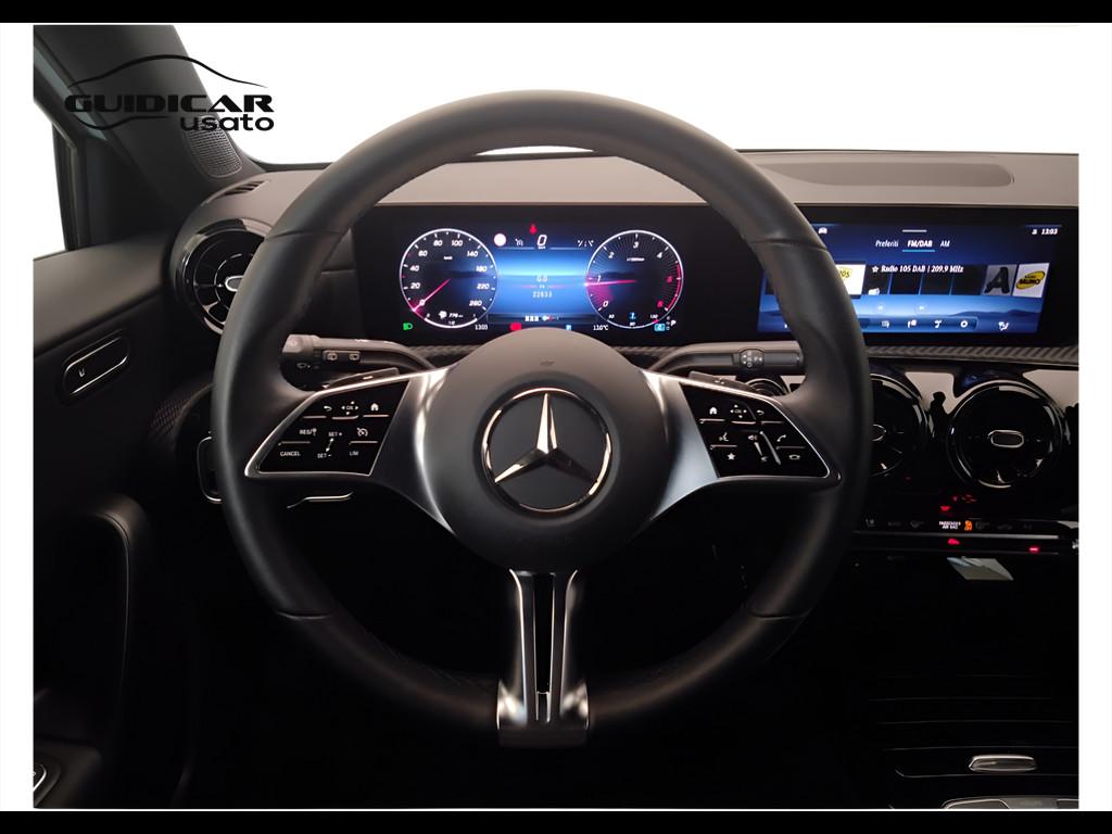 Mercedes-Benz Classe A - W177 2023 - A 180 d Advanced auto