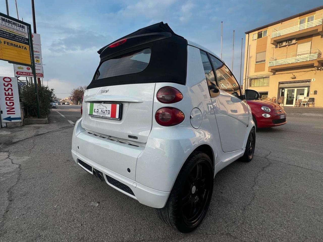 Smart ForTwo 1000 75 kW cabrio BRABUS