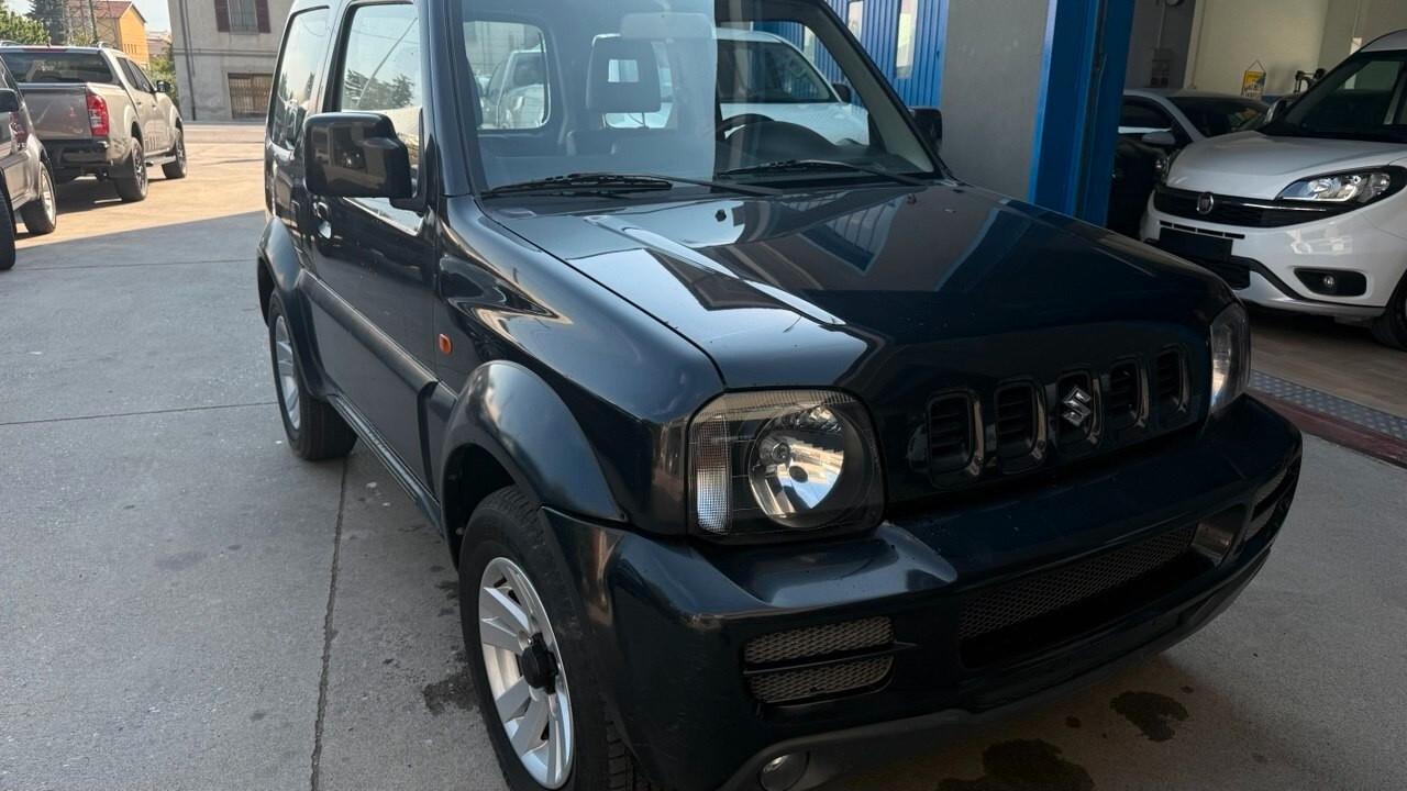 Suzuki Jimny 1.3i 16V cat 4WD Special