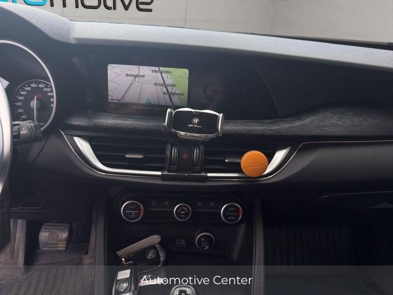 Alfa Romeo Stelvio 2.2 Turbo Diesel 190CV AT8 Q4 B-Tech