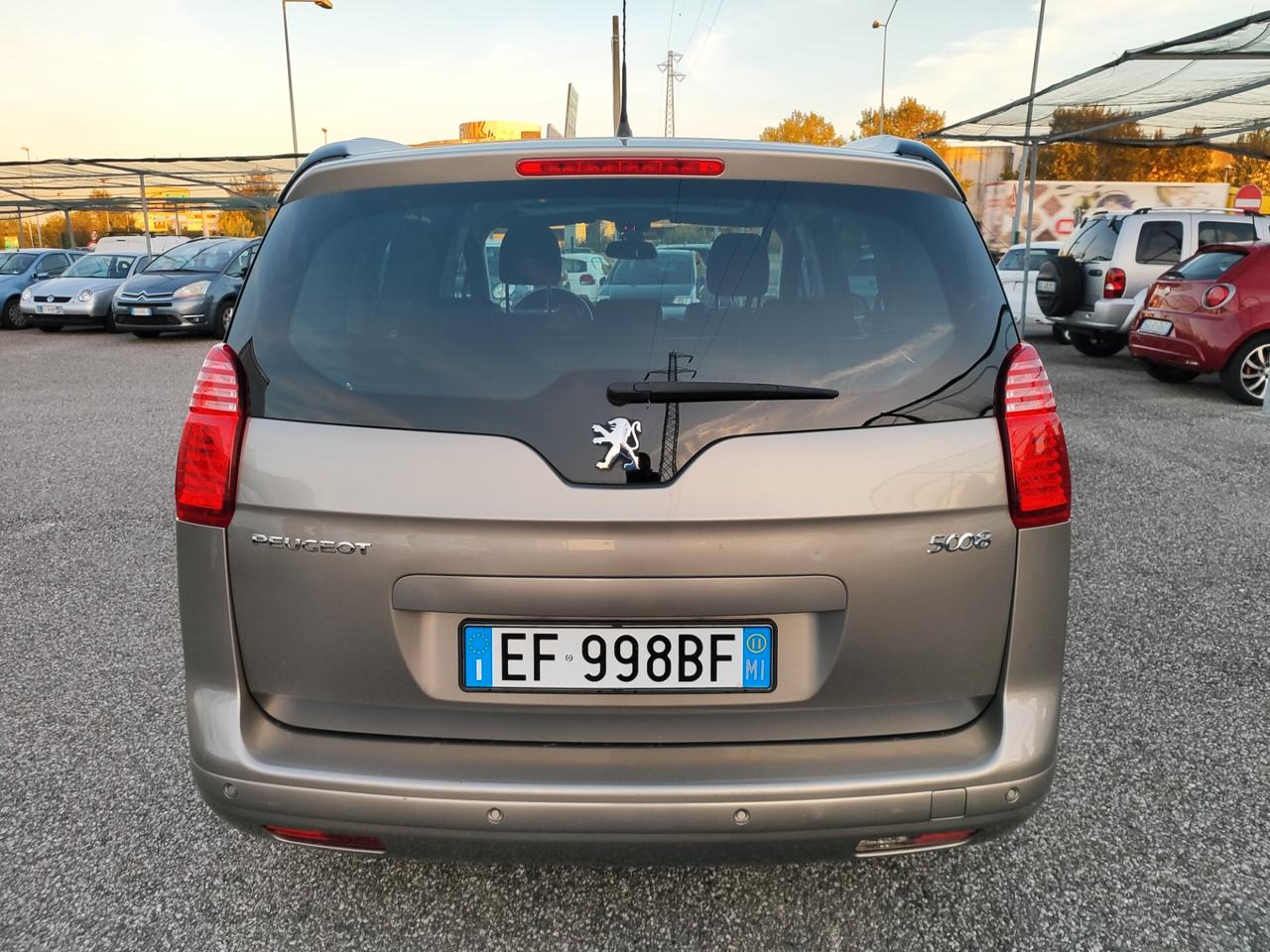 Peugeot 5008 2.0 HDi 150CV Business