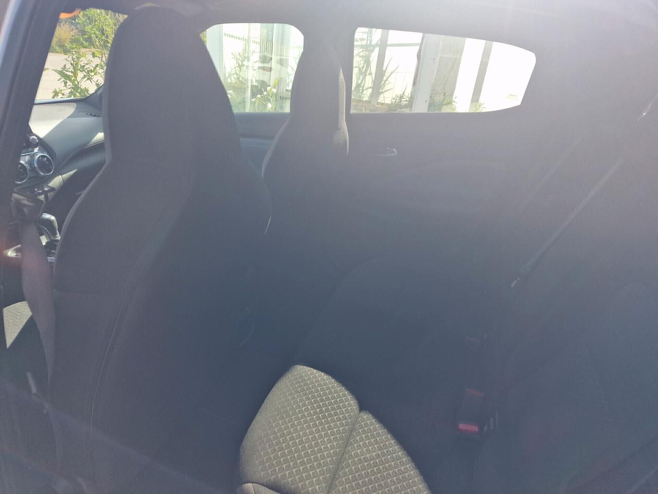 Nissan Juke 1.0 DIG-T 114 CV DCT N-Connecta