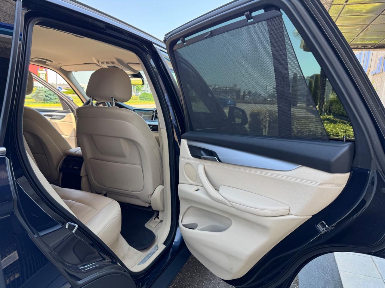 BMW X5 xDrive25d 218 CV – Garanzia 12 Mesi