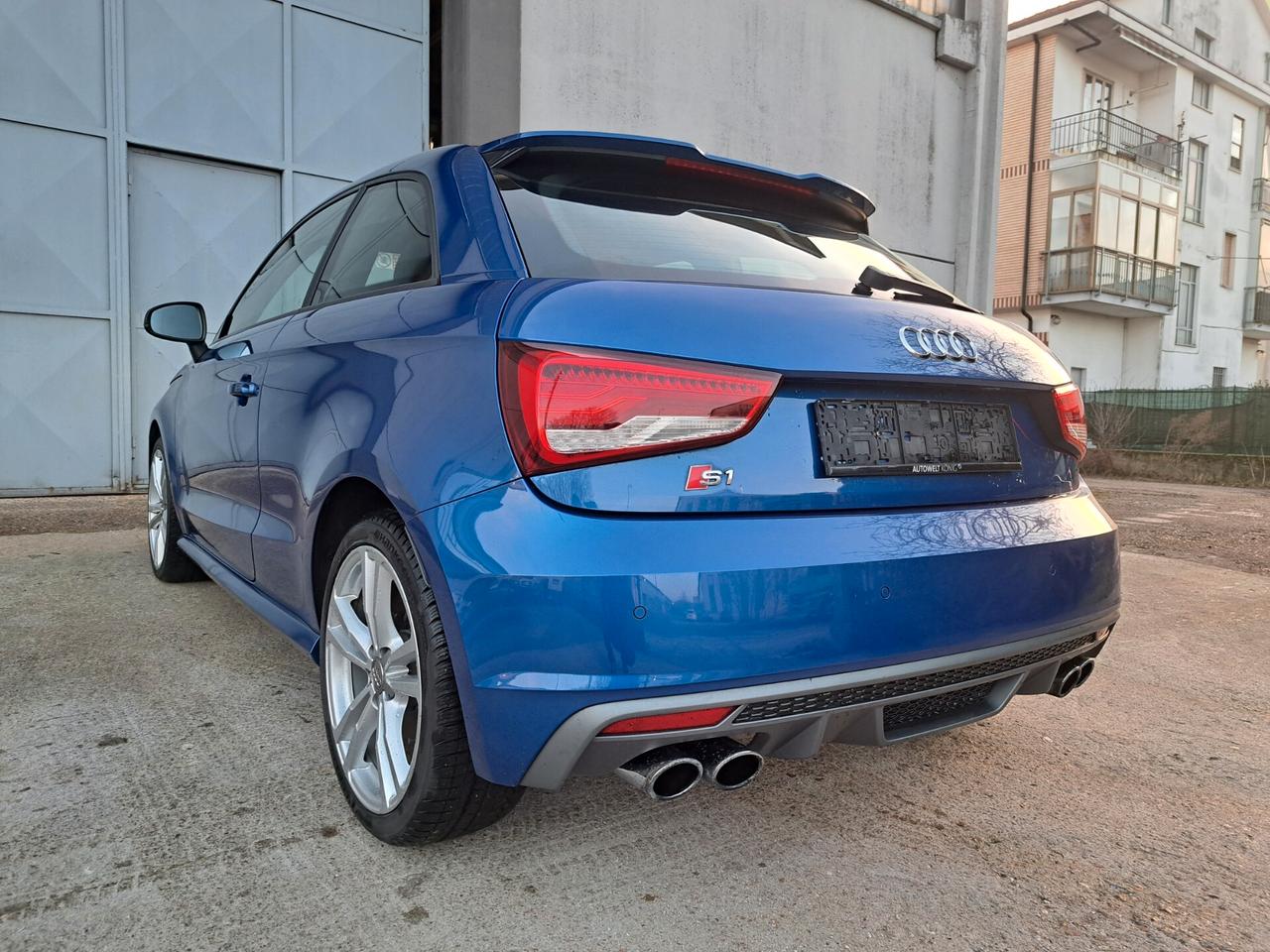 Audi S1 2.0 TFSI quattro 231 CV