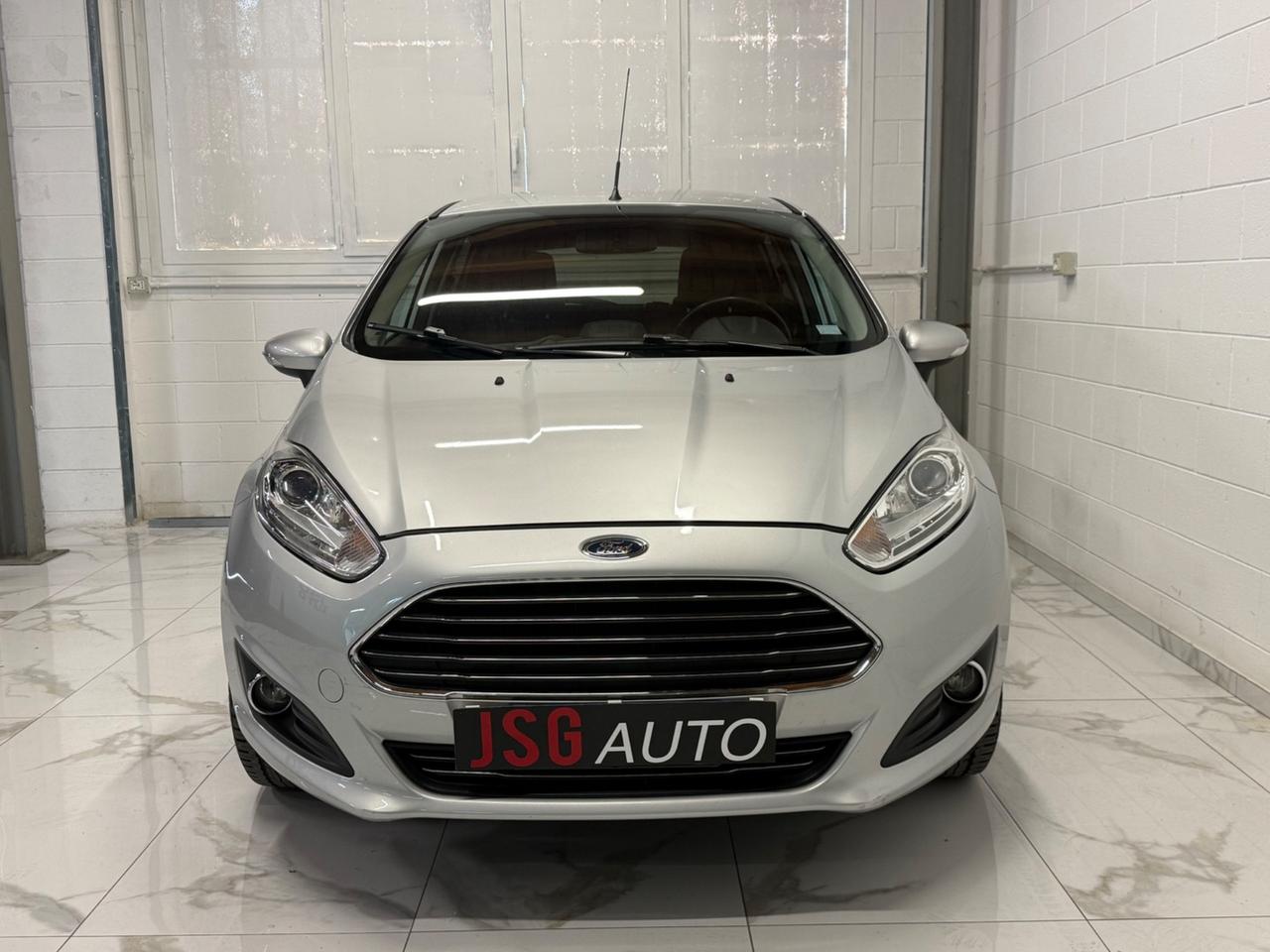Ford Fiesta 1.4 5p. Bz.- GPL Titanium