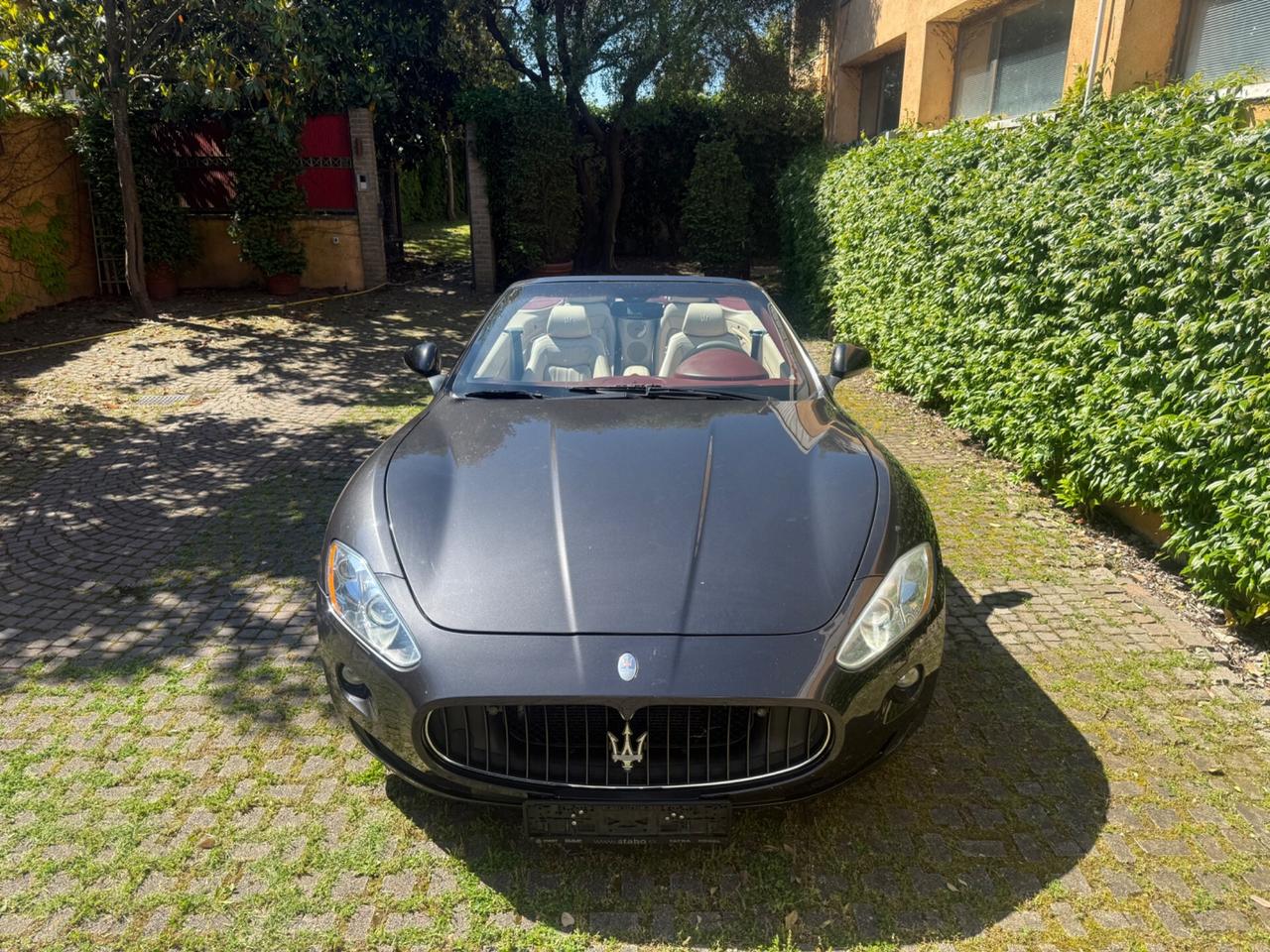 Maserati GranCabrio 4.7 V8