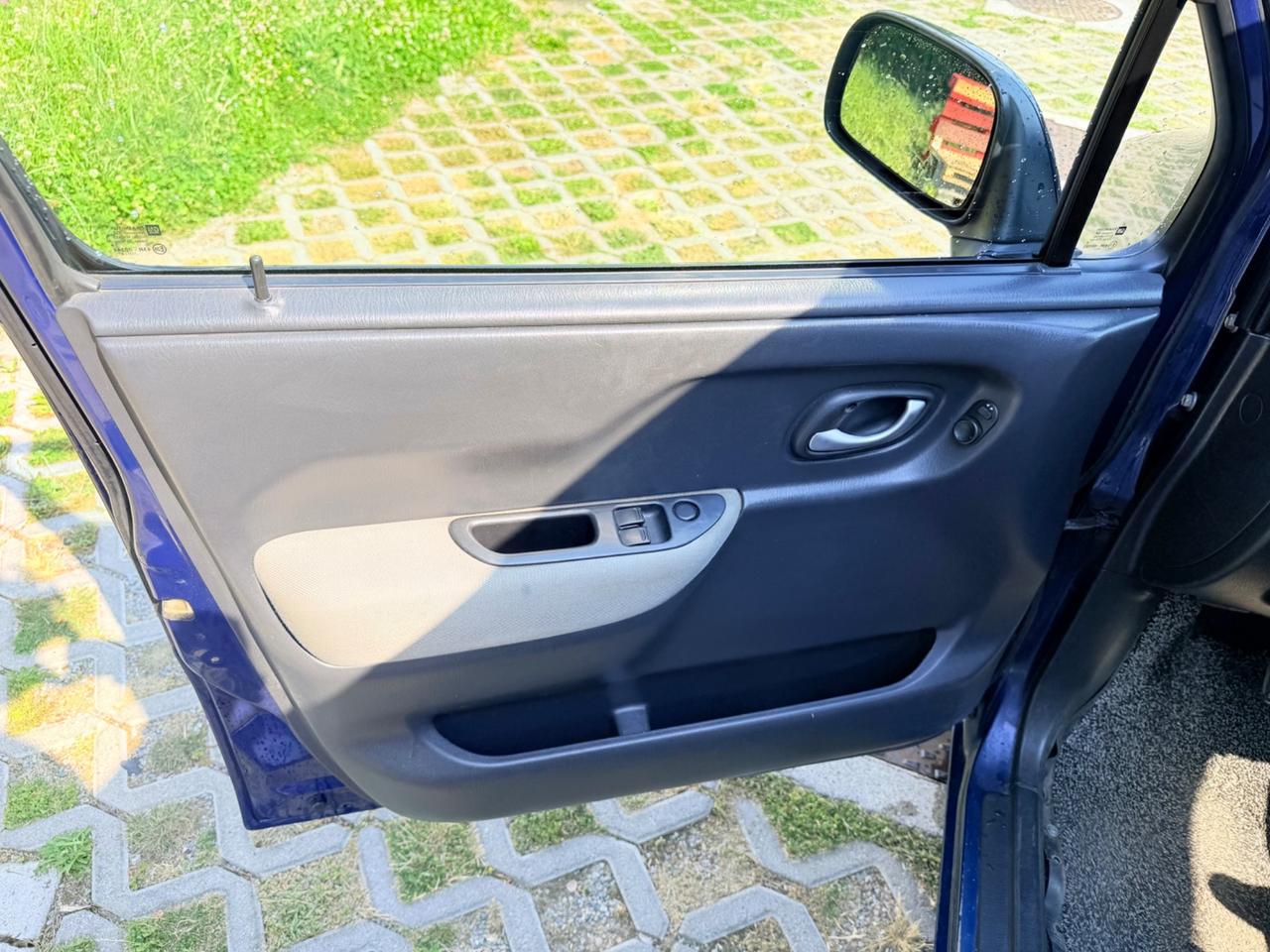 Opel Agila 1.2 4x4