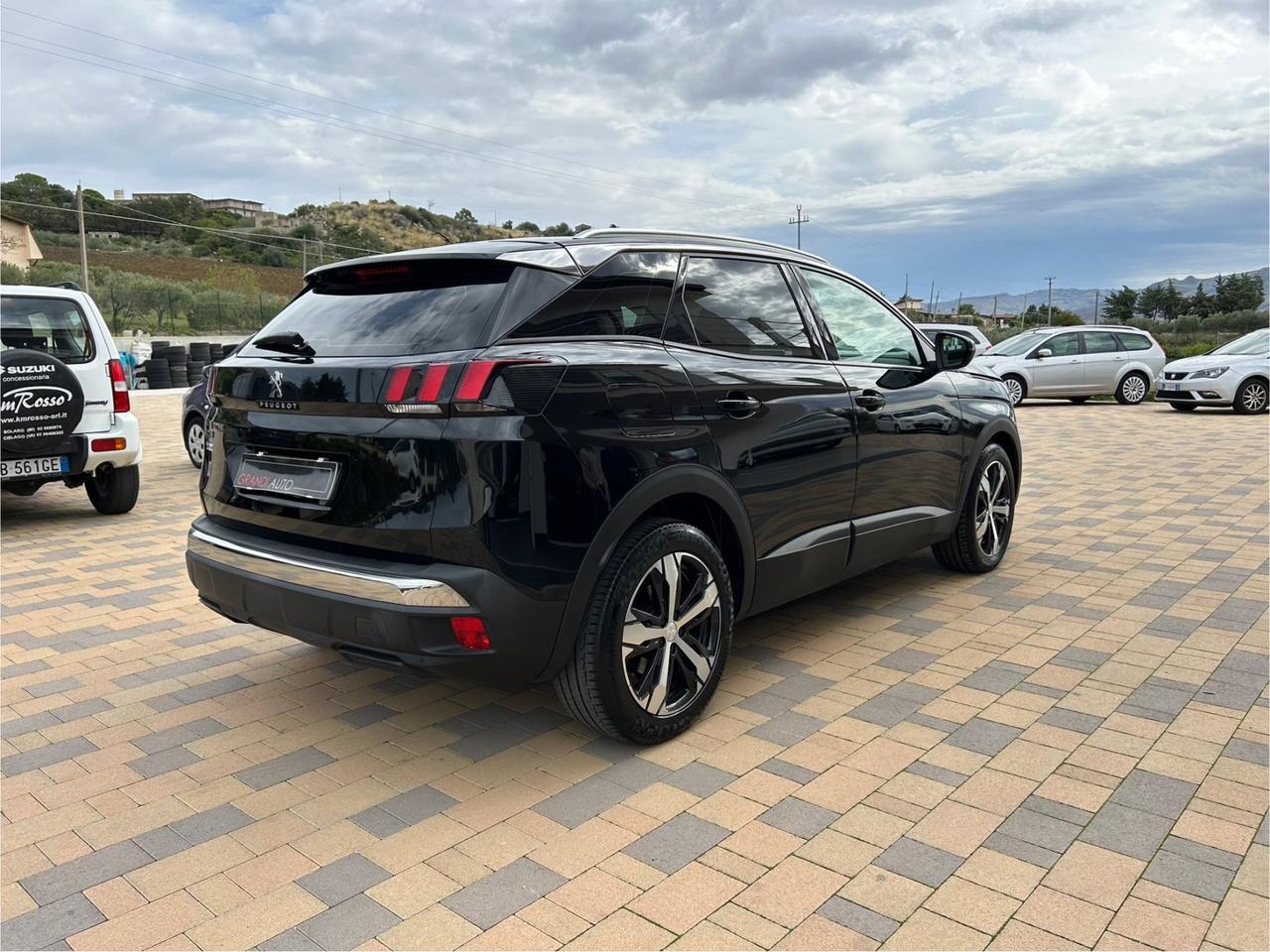 Peugeot 3008 BlueHDi 130 S&S Allure
