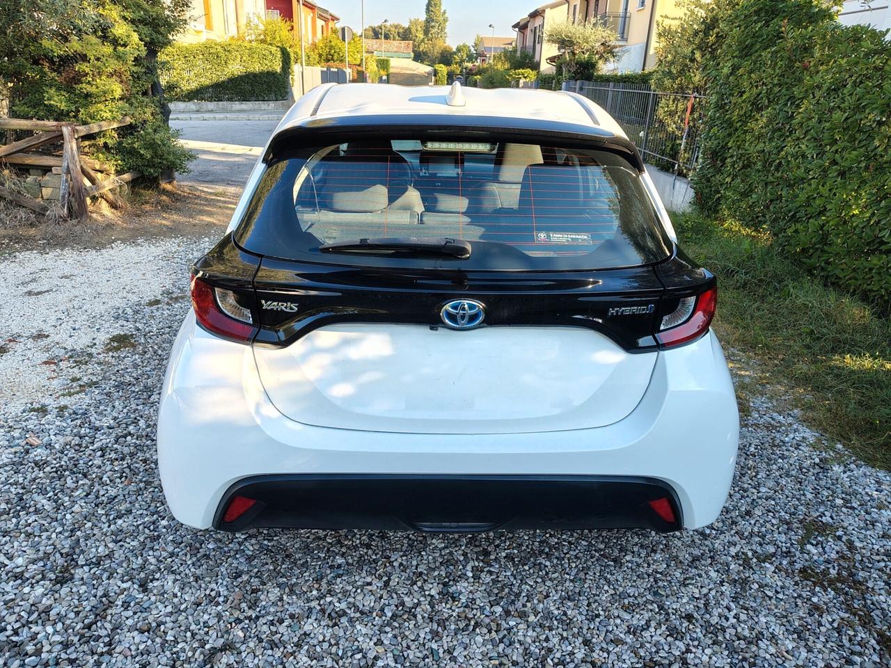 Toyota Yaris 1.5 Hybrid 5 porte Business