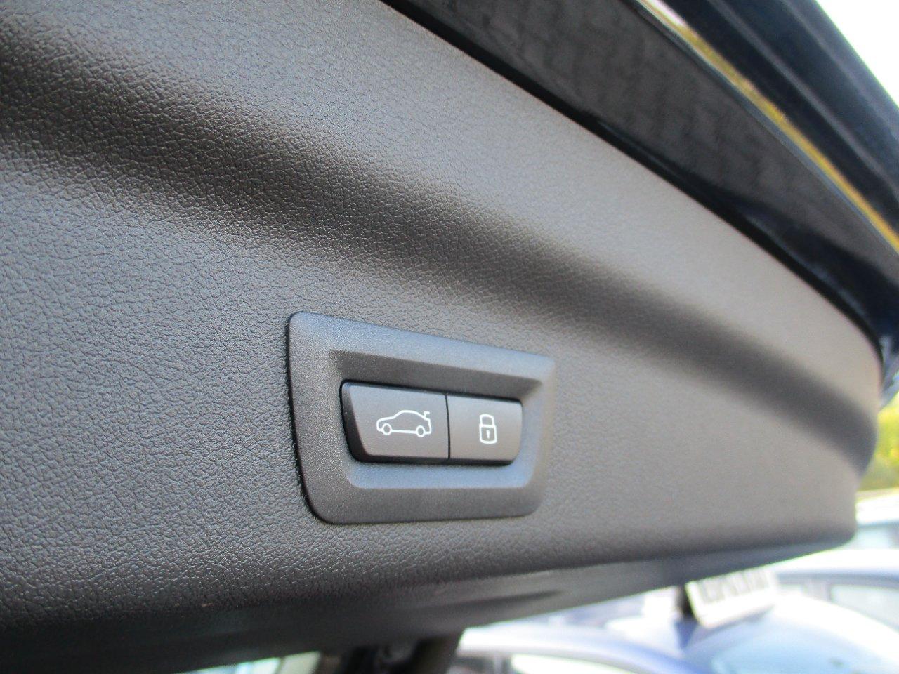 BMW X1 sdrive18i MSport auto