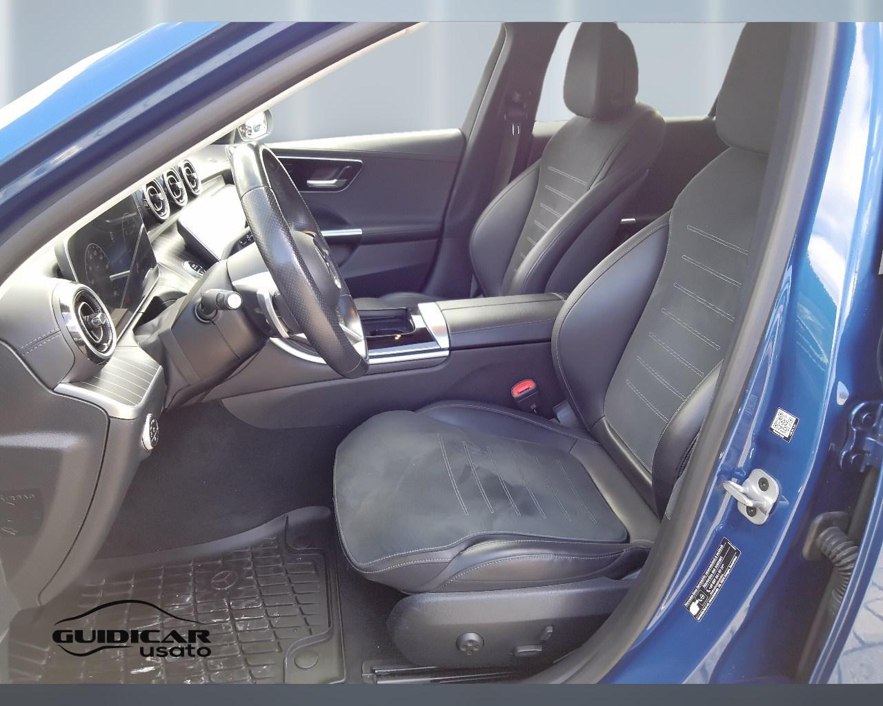 Mercedes-Benz Classe C-S206 SW 2021 - C SW 220 d mhev AMG Line Advanced 4matic 197cv auto