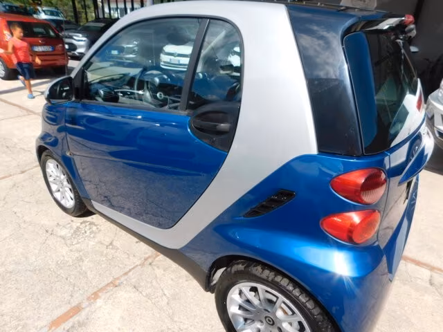 Smart ForTwo 1000 52 kW coupé passion