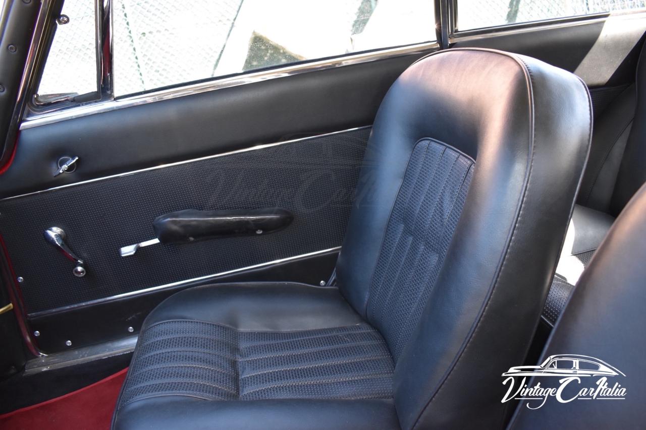 Alfa Romeo Sprint GT