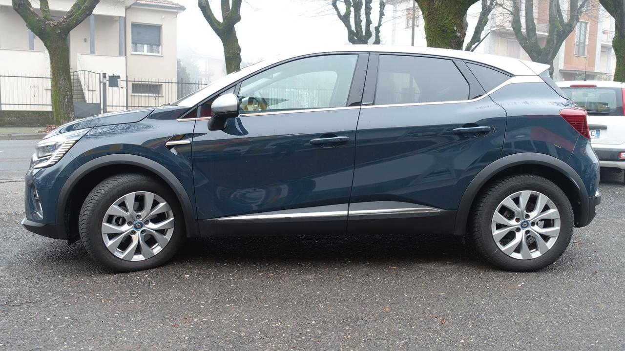 Renault Captur Hybrid E-Tech 145 CV Intens