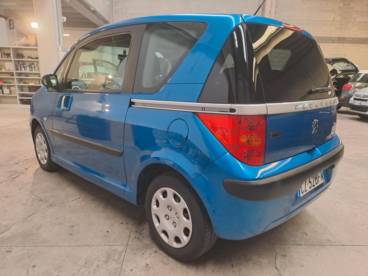PEUGEOT 1007 1.4 BENZINA *OK NEOPATENTATI*