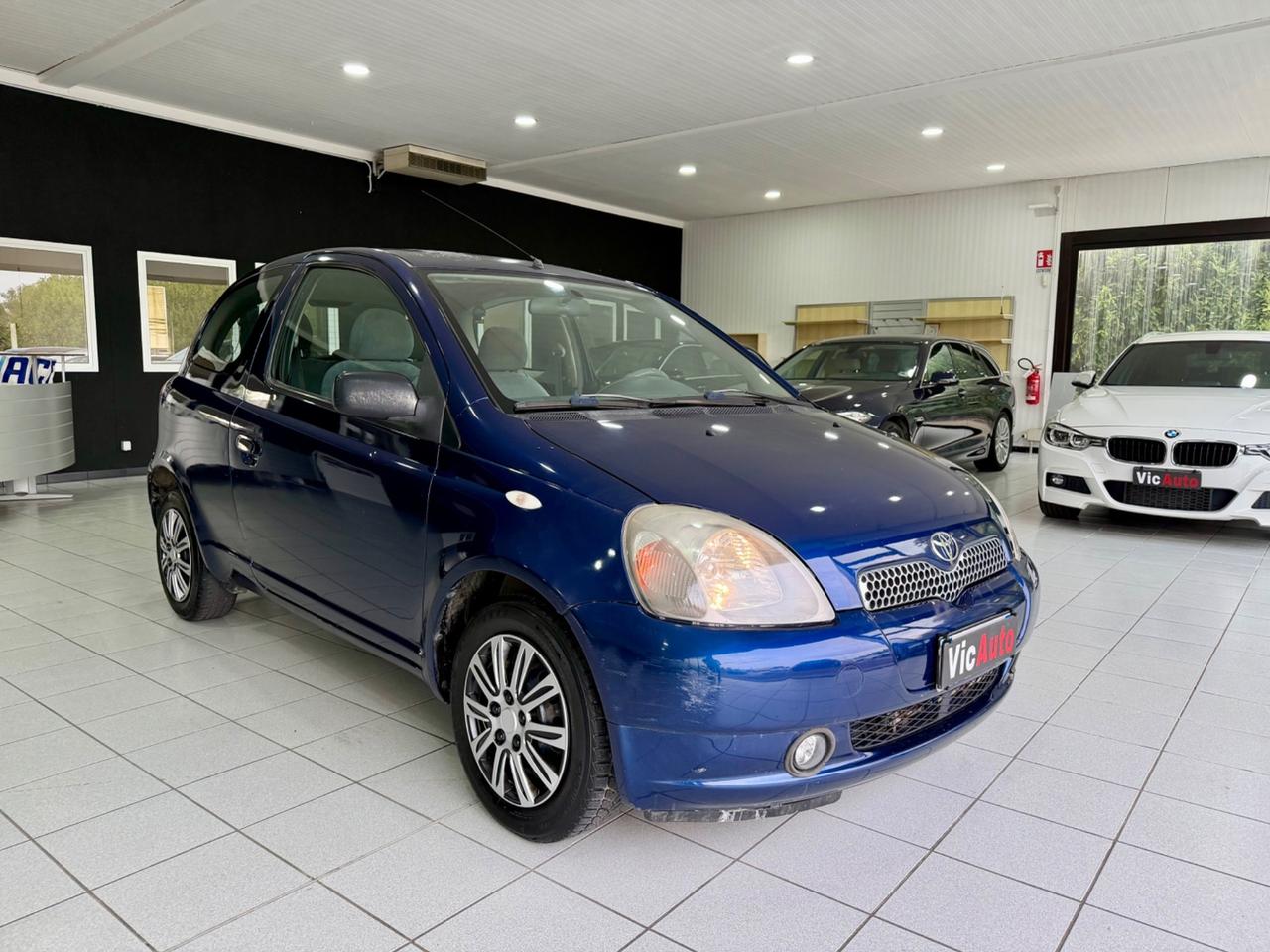 Toyota Yaris 1.0i 16V cat 3 porte Sol