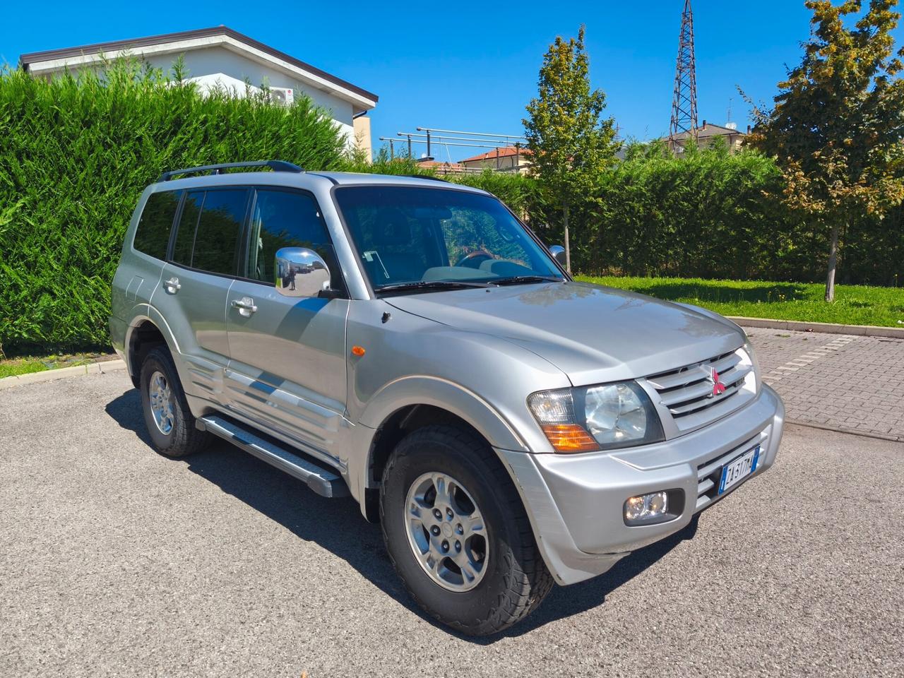 Mitsubishi Pajero 3.2D GANCIO T.R molti lavori fatti