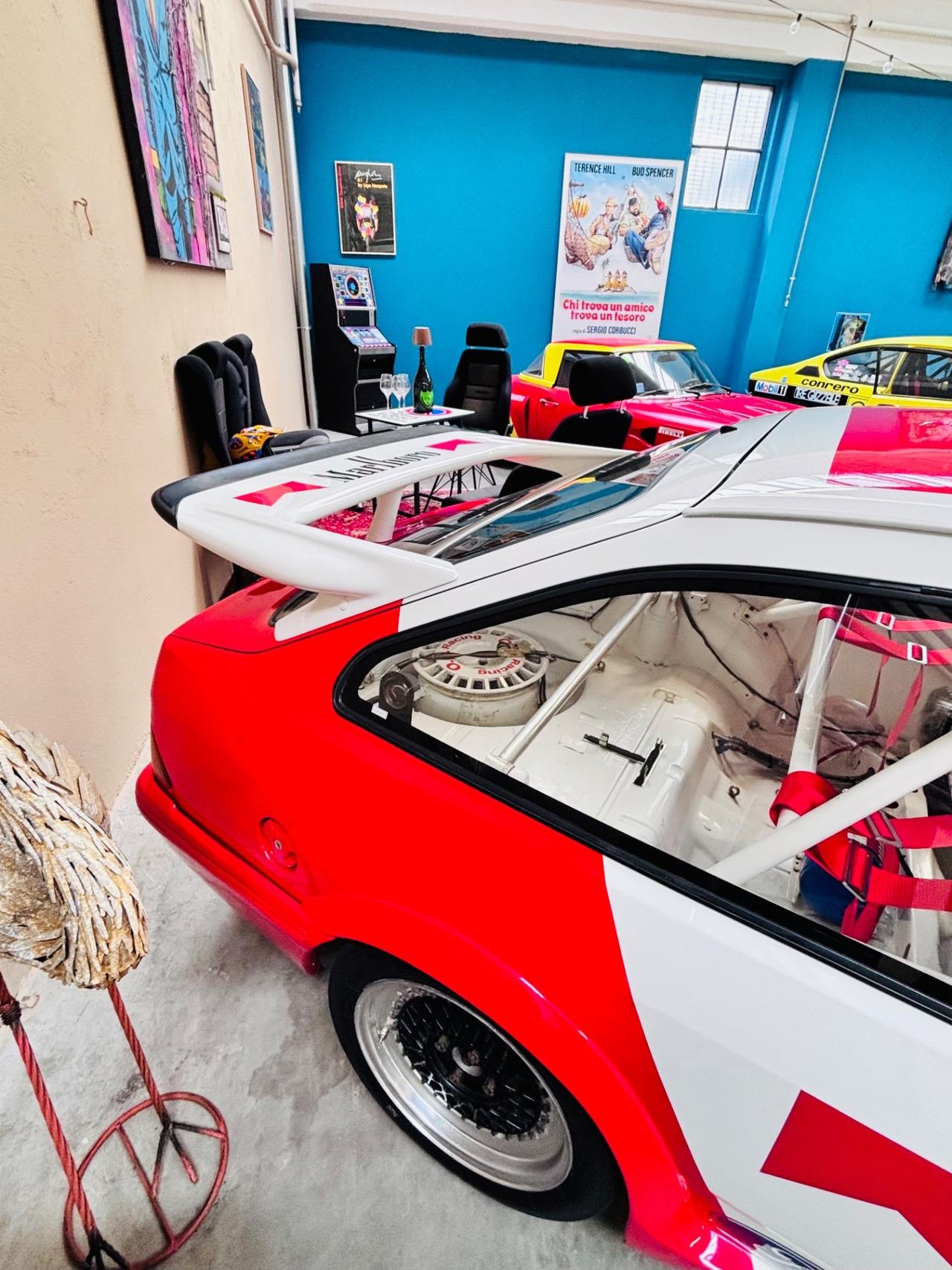 Ford Sierra RS Cosworth 3 porte Coda di Balena