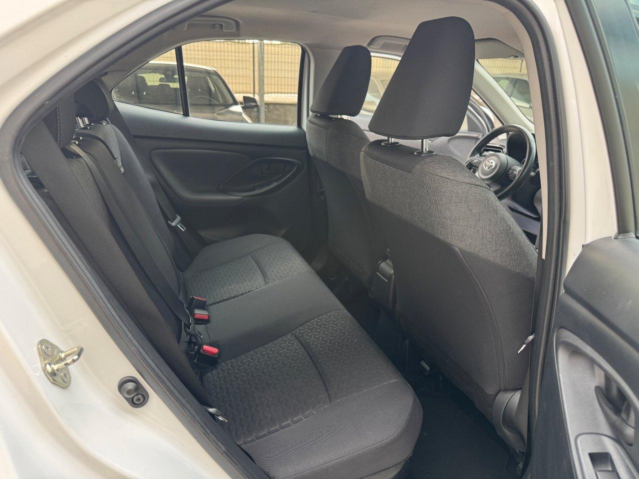 Toyota Yaris Cross 1.5h Business awd-i 116cv e-cvt NAVI