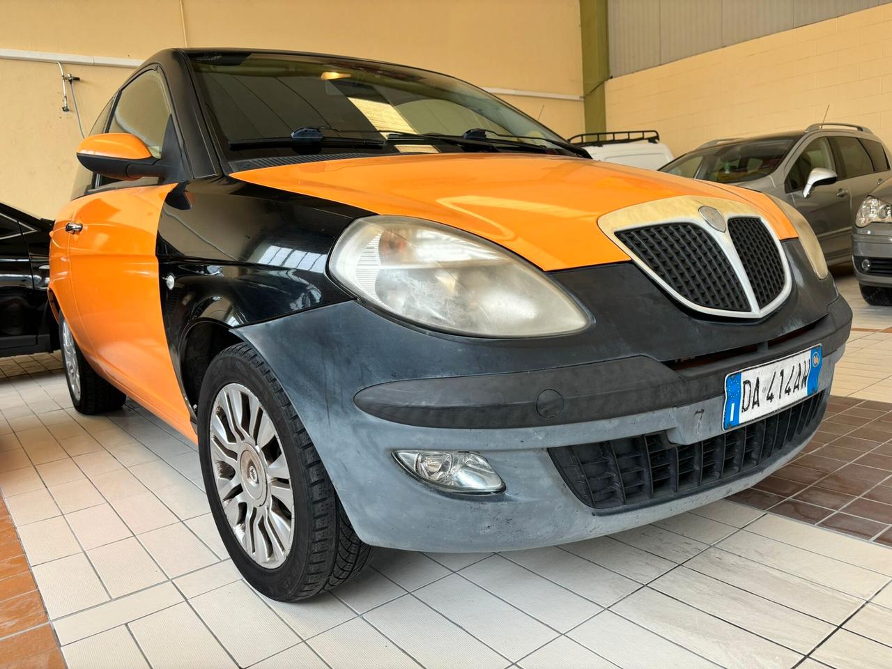 Lancia Ypsilon 1.2 16V Momo Design 3383380600