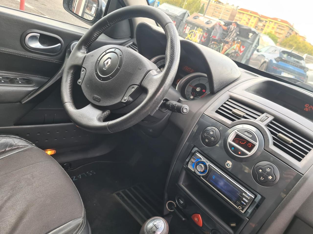 Renault Megane Mégane 1.5 dCi/100CV 5 porte Pack Authentique