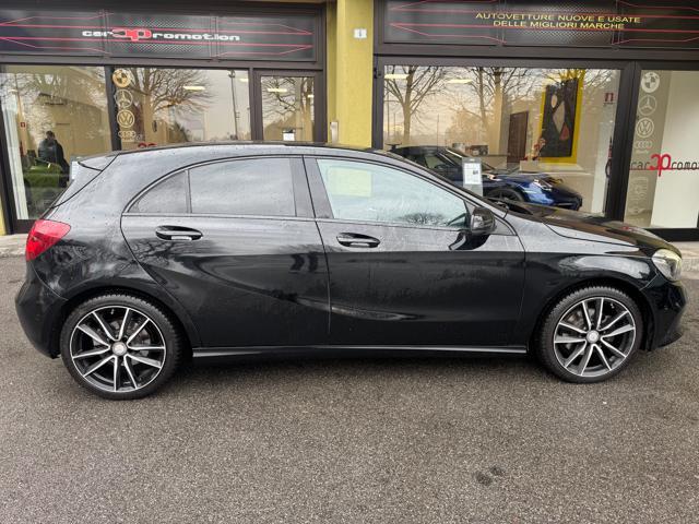 MERCEDES-BENZ A 200 d Automatic Business NIGHT EDITION