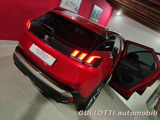 PEUGEOT 3008 BlueHDi 130 S&S Allure