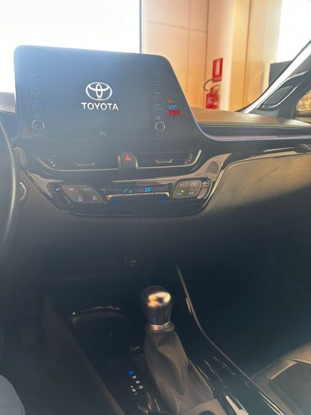 TOYOTA C-HR 2.0 Hybrid E-CVT Style