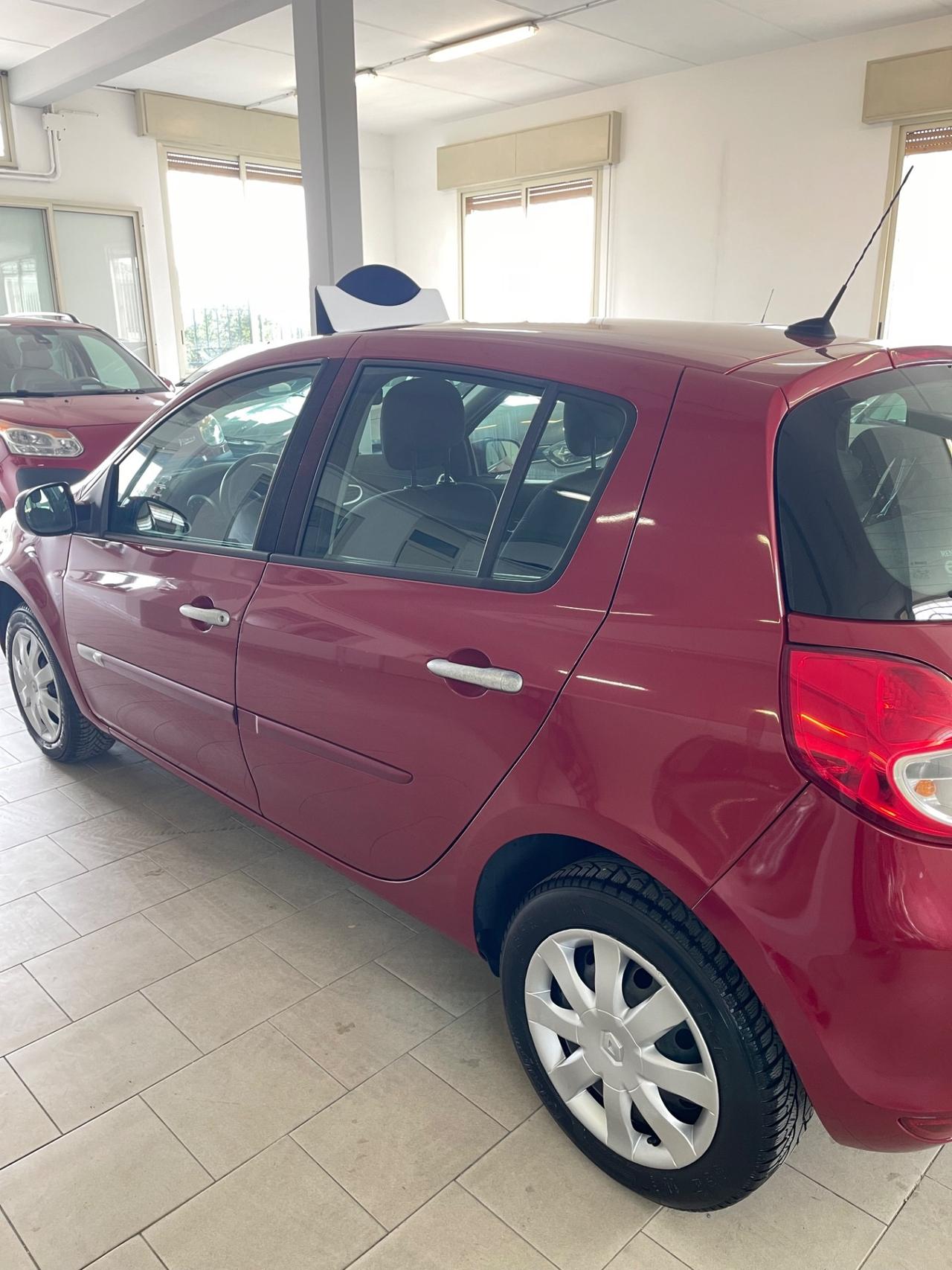 Renault Clio 1.2 16V TCE 105CV 5 porte Live!