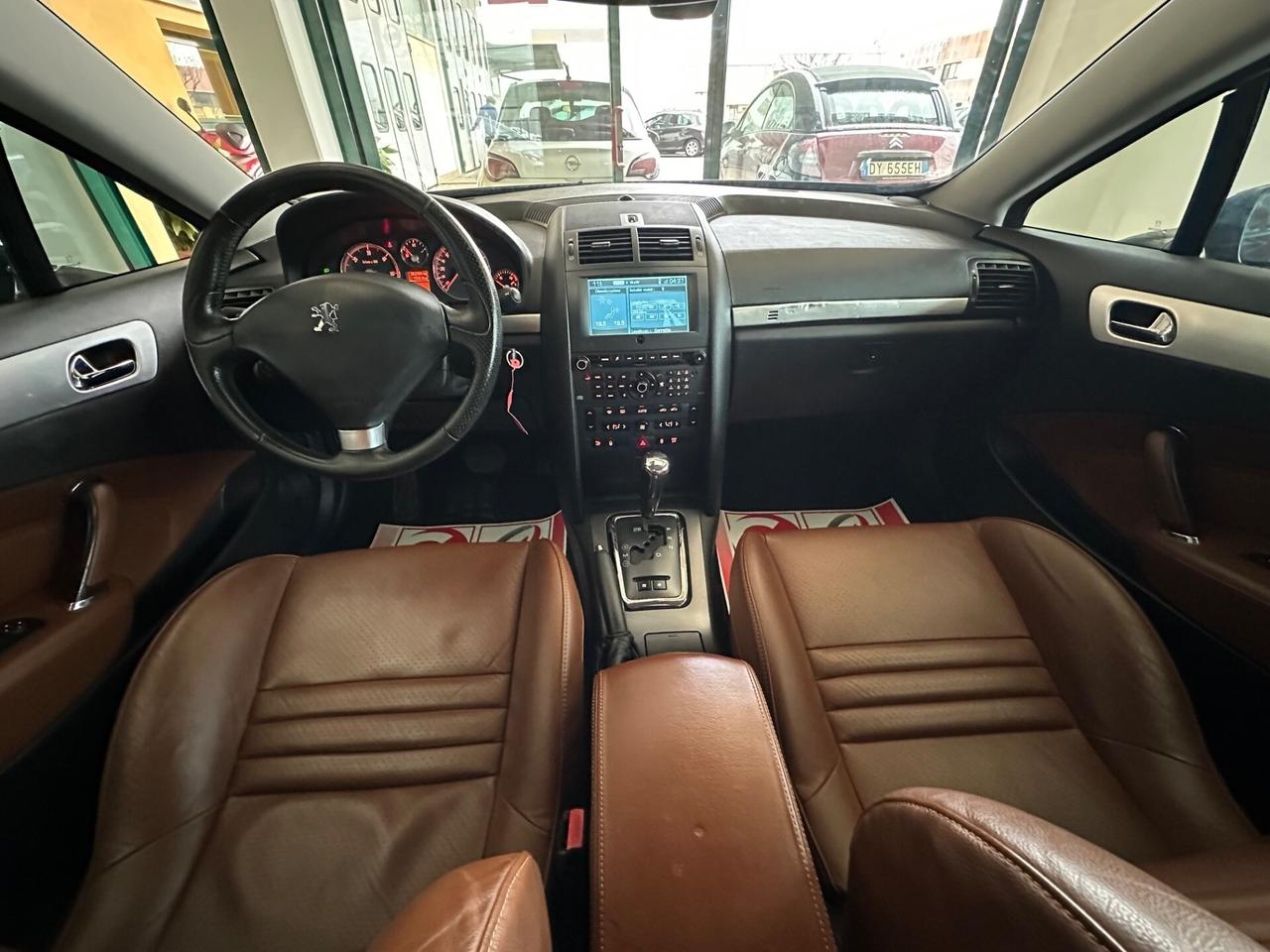 Peugeot 407 Coupé 2.7 V6 HDi Féline