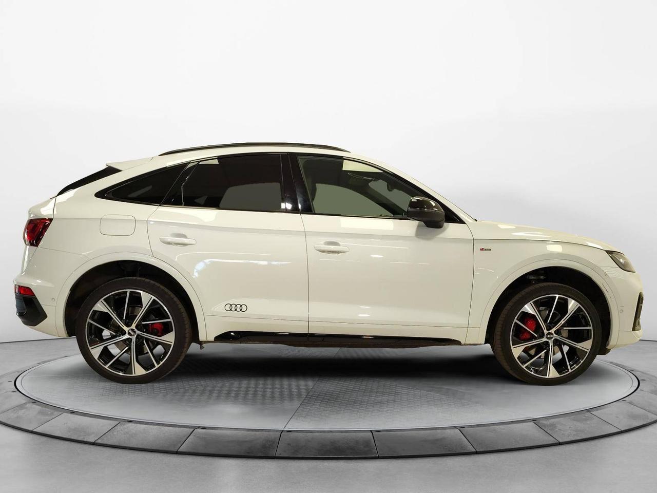 Audi Q5 Sportback 40 2.0 tdi mhev S Line Plus Quattro 2