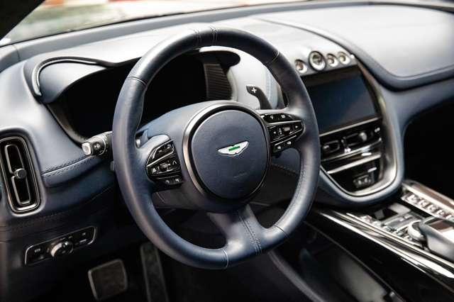 Aston Martin DBX TETTO PANORAMICO|AMBIENT LIGHT|VETRI OSCURATI